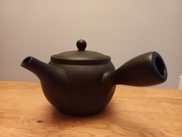 TOBIKANNA Large Kyusu (Teapot: 900ml) - JAPANESE GREEN TEA